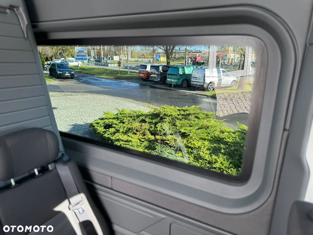 Volkswagen Crafter Maxi Furgon - 29