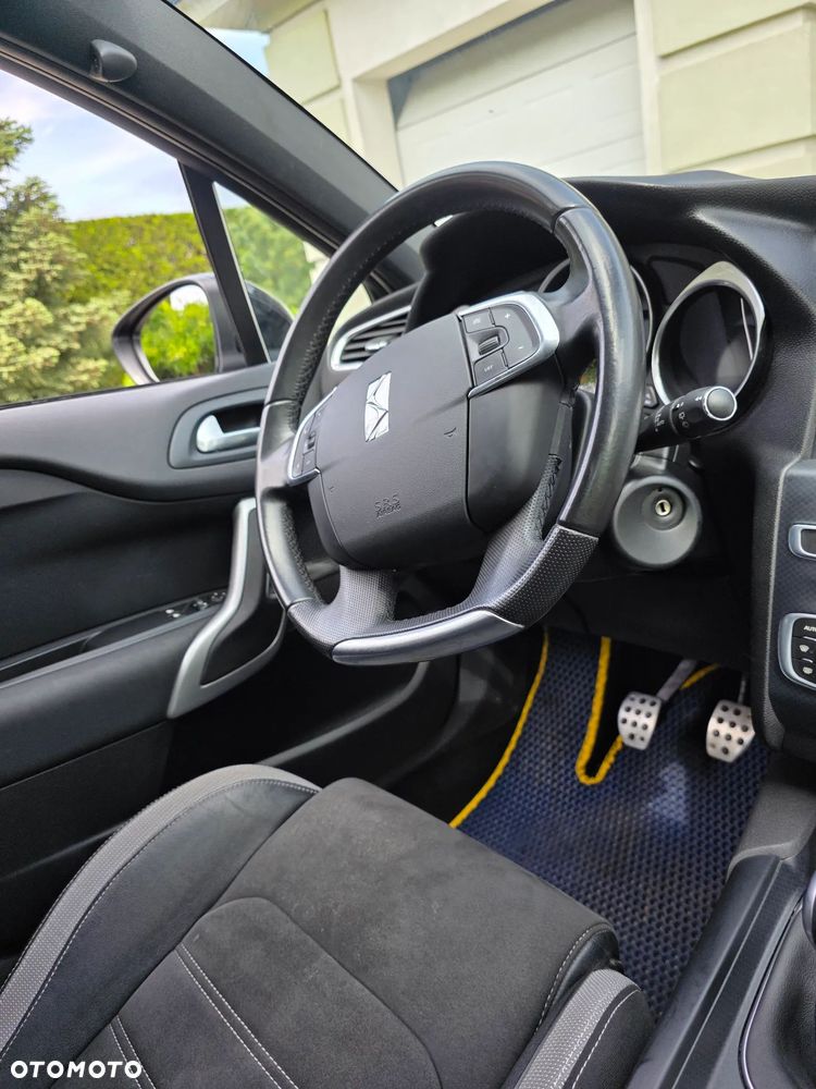 DS Automobiles DS 4 Crossback - 8