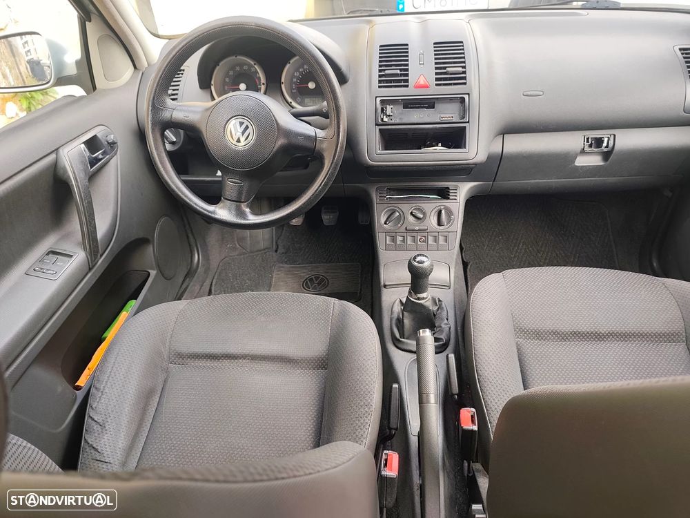 VW Polo - 5