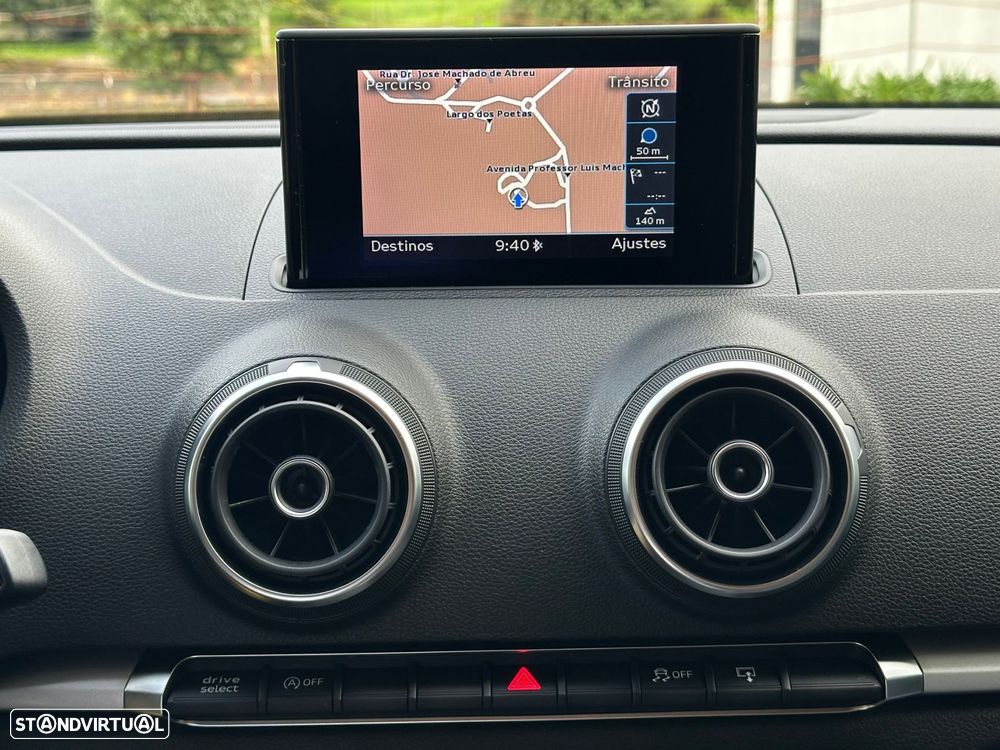 Audi A3 Sportback 1.6 TDI S-line - 12