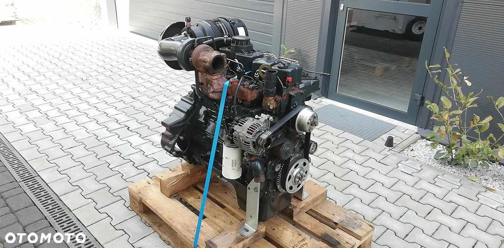 SILNIK FPT F4GE0455C*F650 TURBO 57,4 kW 18 699 zł netto - 1