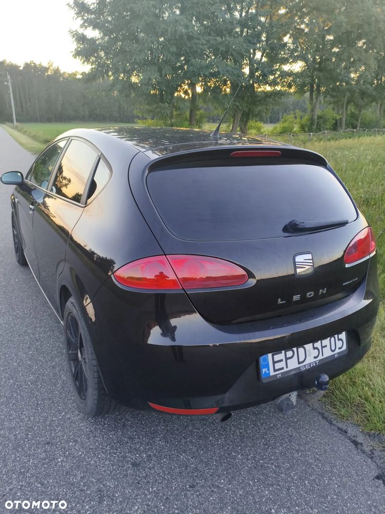 Seat Leon 1.9 TDI DPF Ecomotive Style - 4