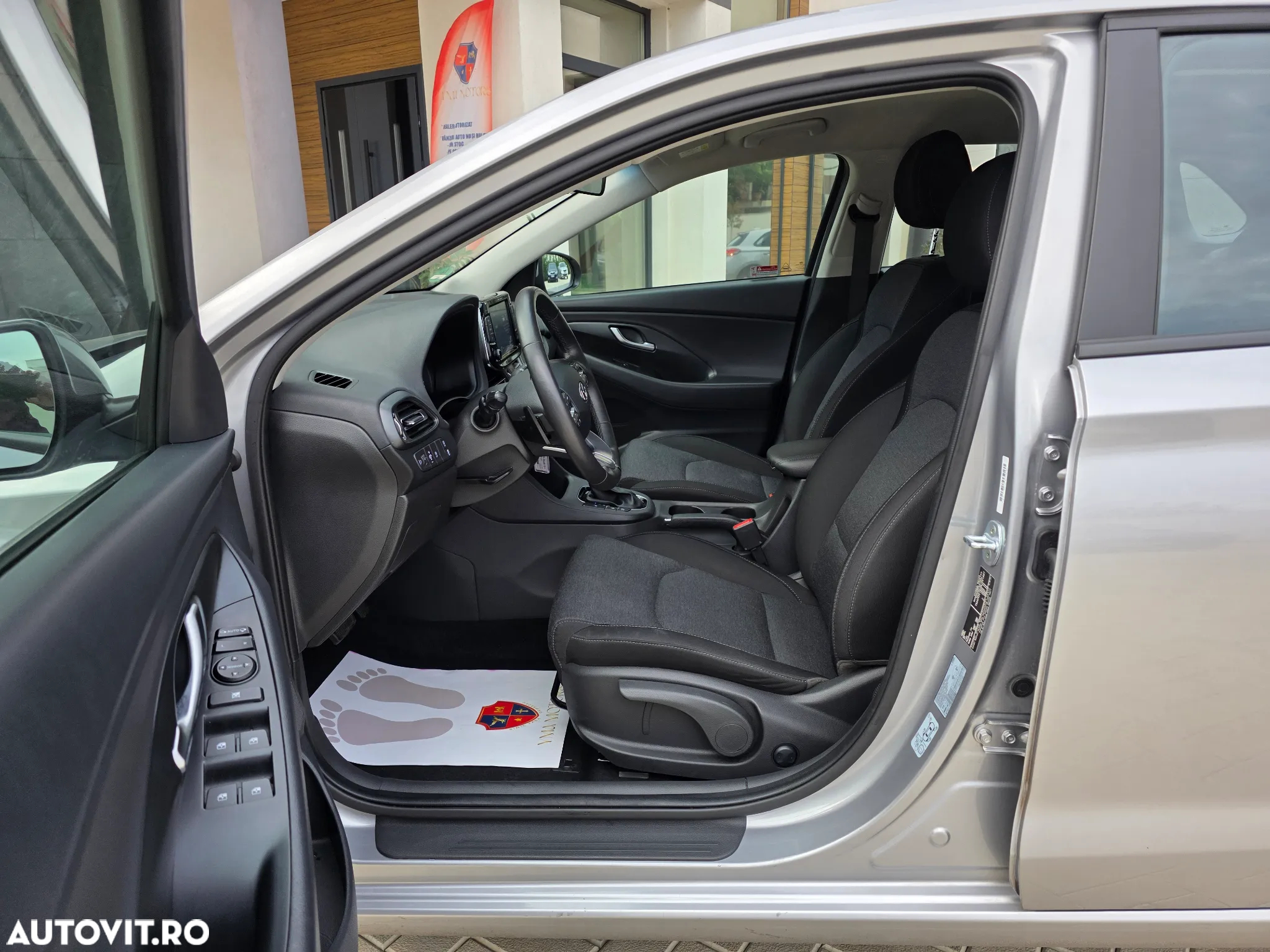 Hyundai i30 1.0 T-GDI 48V-Hybrid DCT Trend - 9