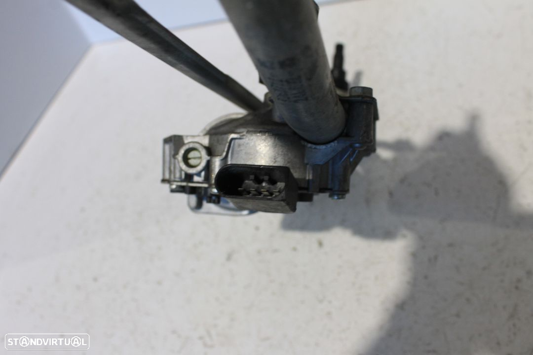 Limpa Para Brisas BMW320D - 3