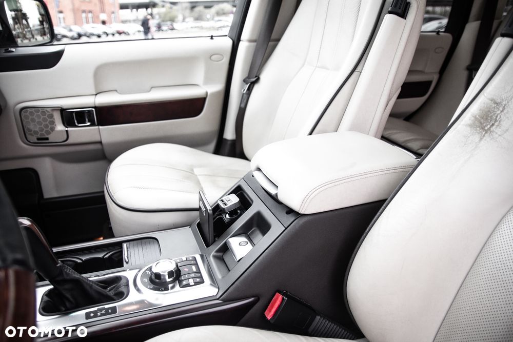 Land Rover Range Rover V8 Supercharged - 13