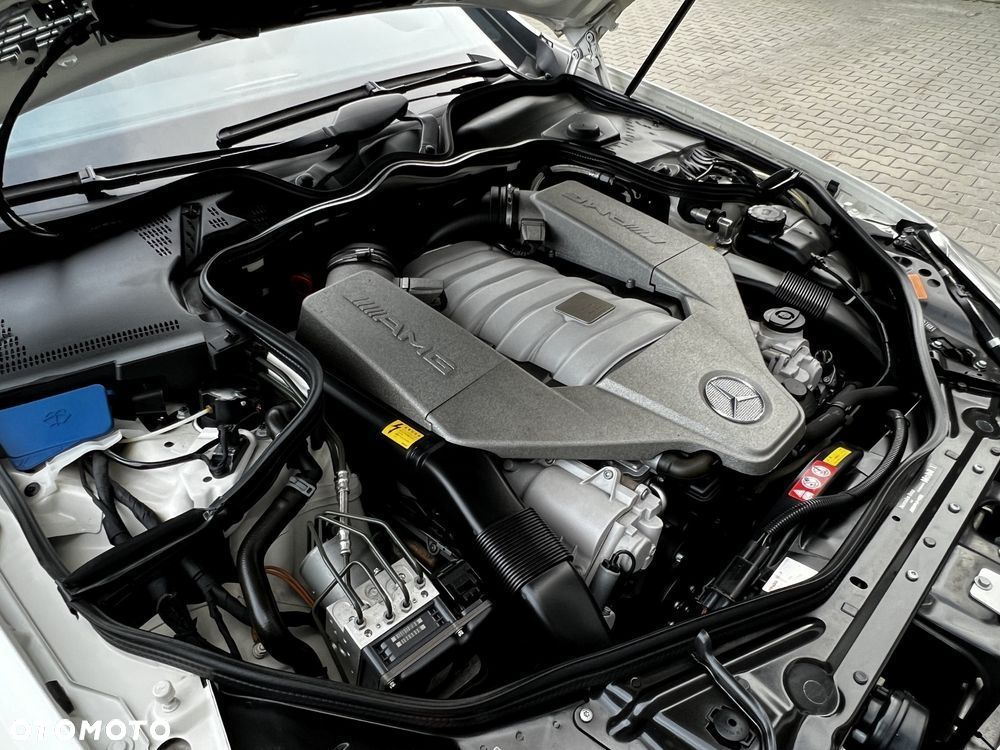 Mercedes-Benz CLS 63 AMG - 24
