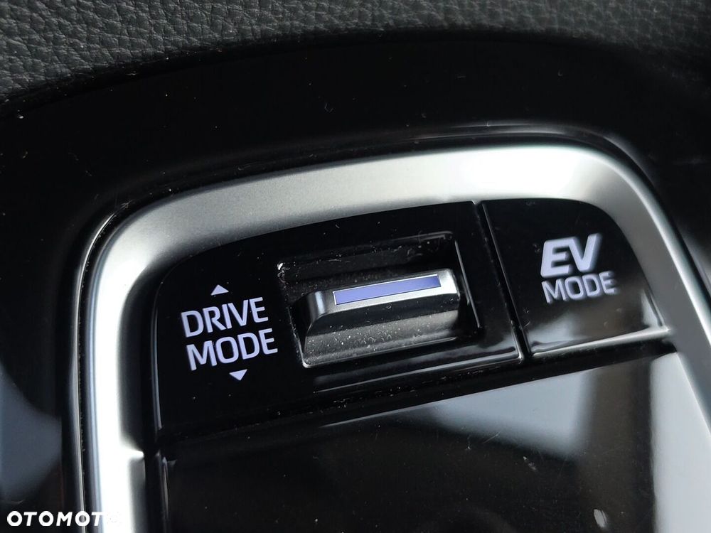 Toyota Corolla 1.8 Hybrid Executive - 19