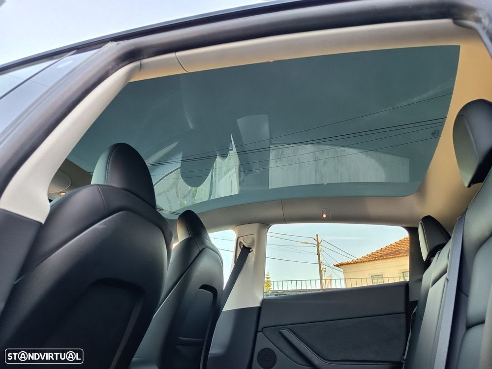 Tesla Model Y Tração Traseira - 21
