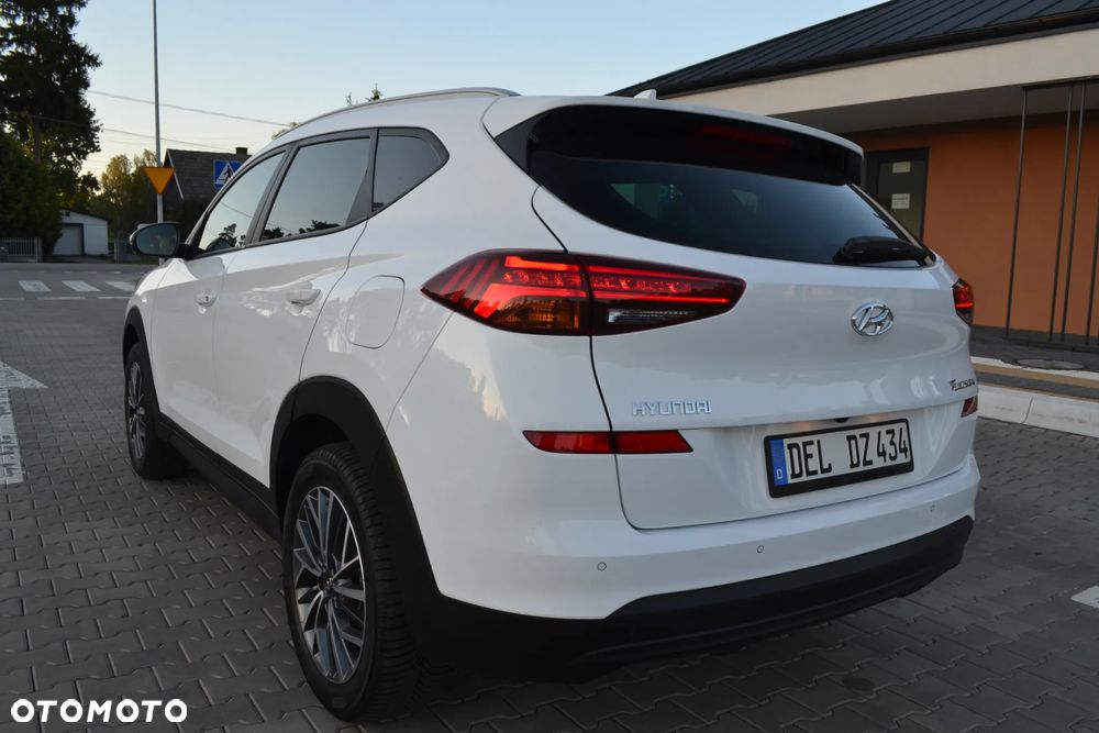 Hyundai Tucson blue 1.6 GDi 2WD Navi - 27