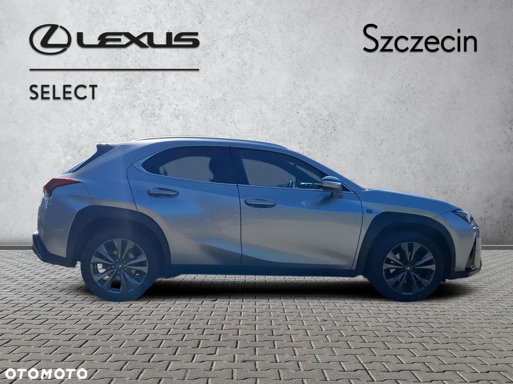Lexus UX 200 GPF F Sport Design+ 2WD - 6
