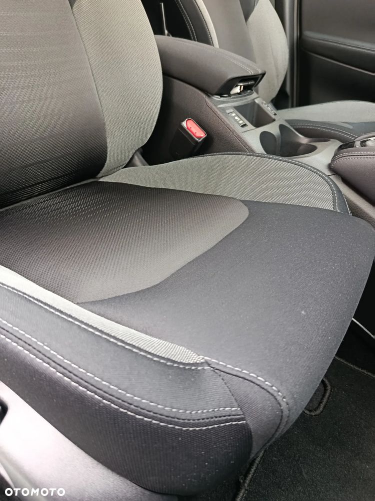 Nissan Qashqai 1.2 DIG-T N-Connecta Xtronic EU6 - 30