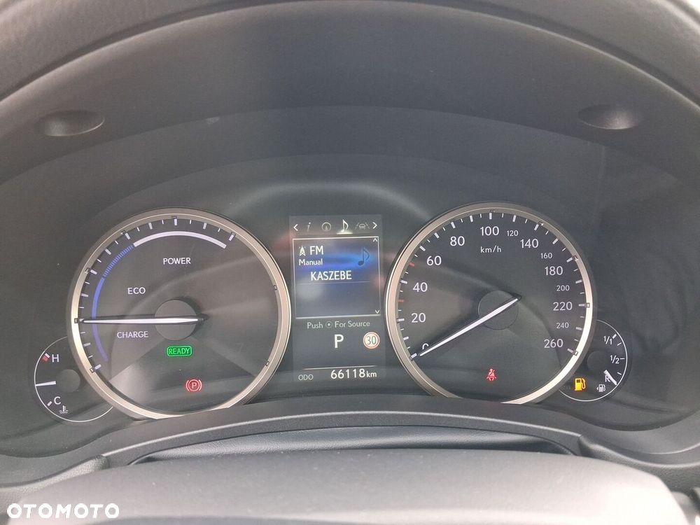 Lexus NX 300h Business Edition AWD - 21