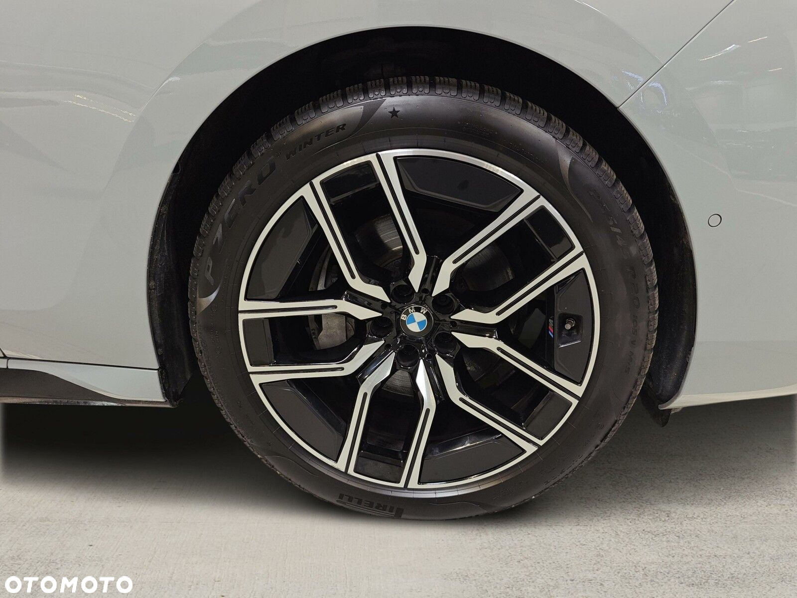 BMW Seria 7 - 9