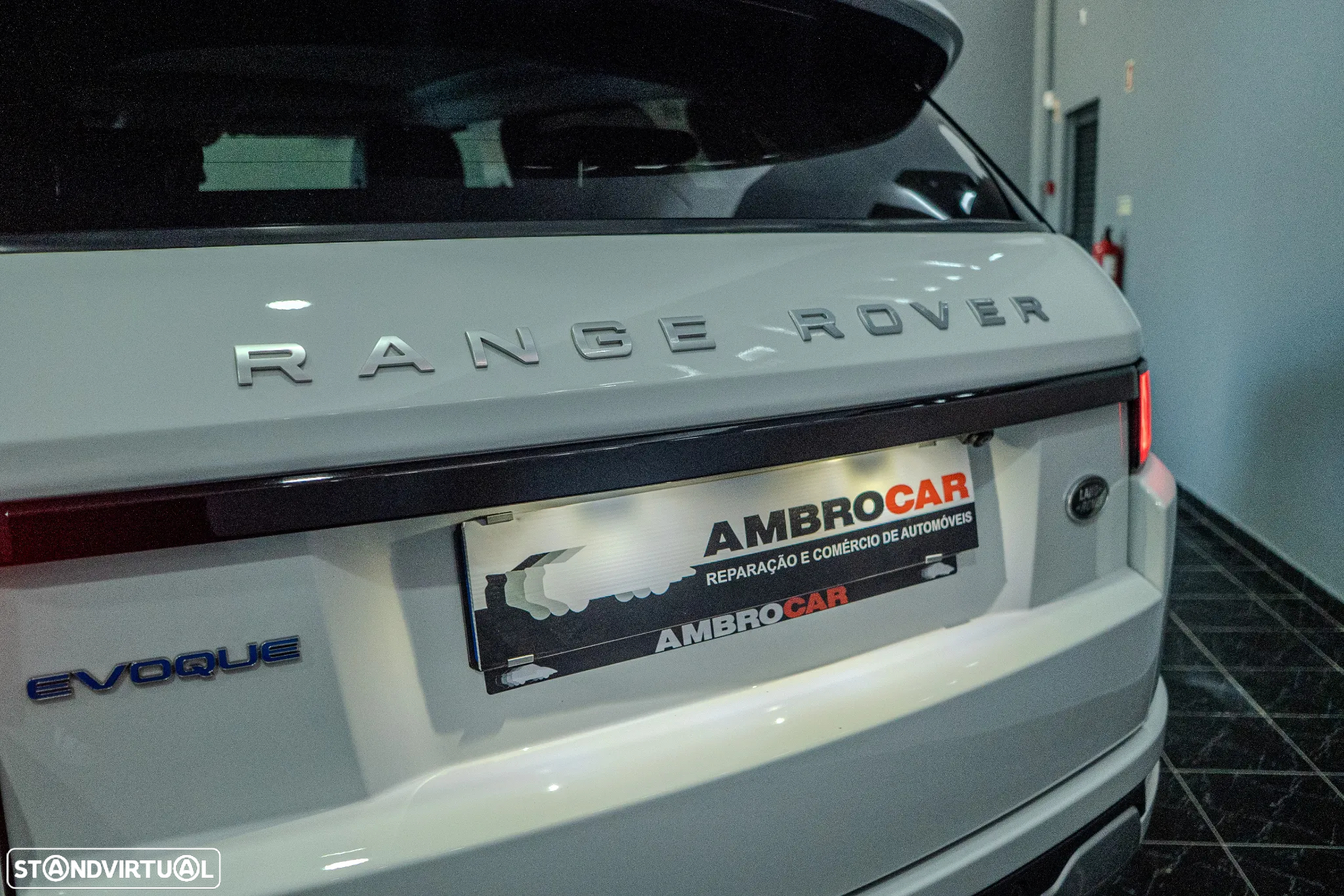 Land Rover Range Rover Evoque 2.0 eD4 SE Dynamic - 10