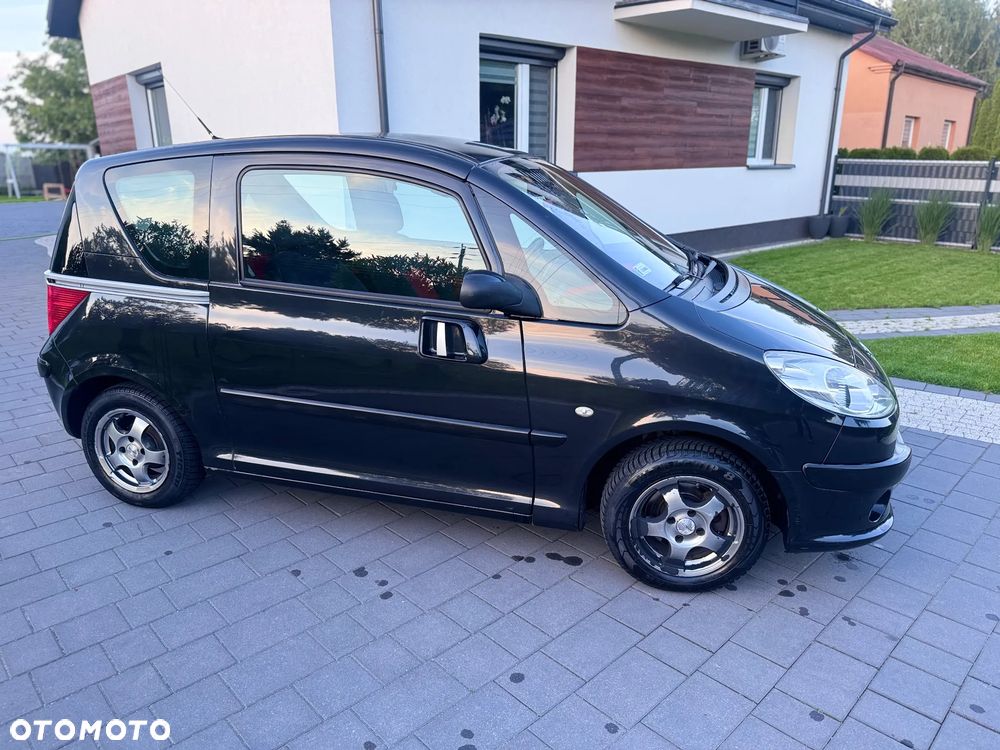 Peugeot 1007 1.4 Trendy - 4