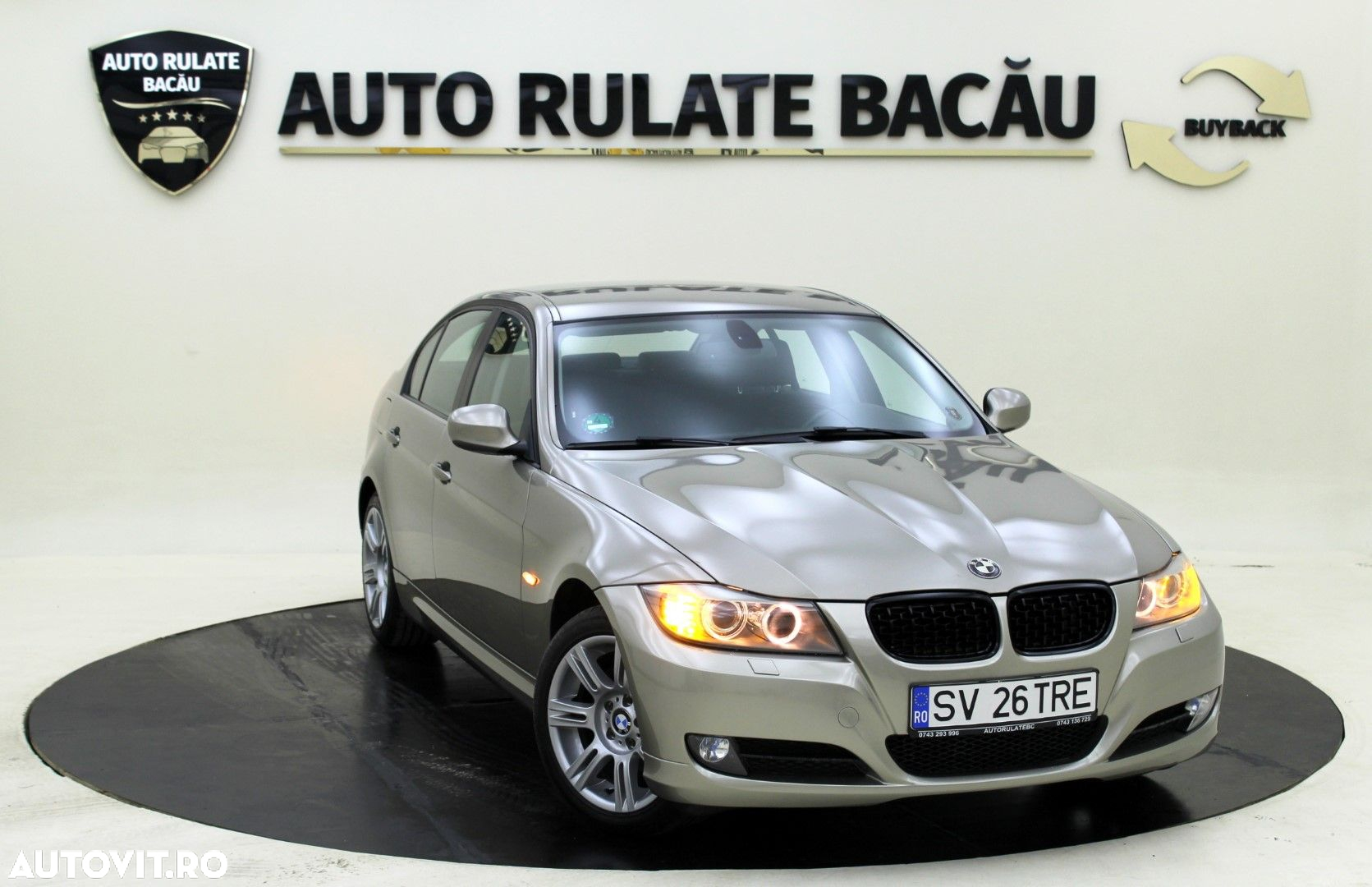 BMW Seria 3 318i Touring - 3