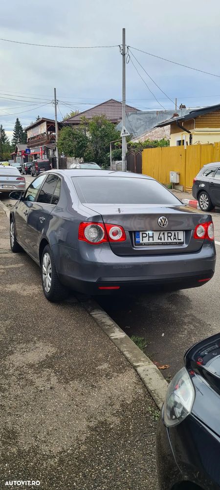 Volkswagen Jetta 1.6 TDI DPF Comfortline - 6