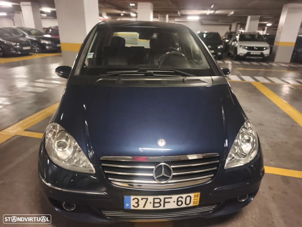 Mercedes-Benz A 180 - 34