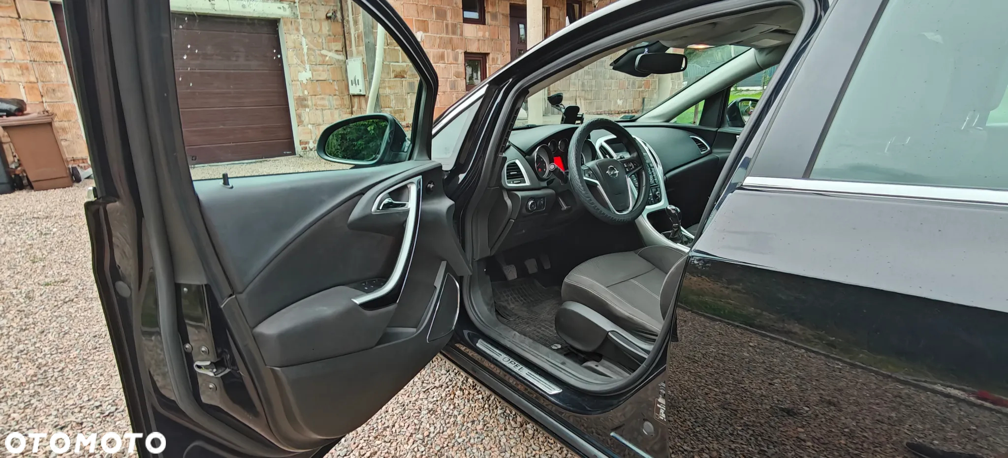 Opel Astra IV 1.4 T Cosmo - 10