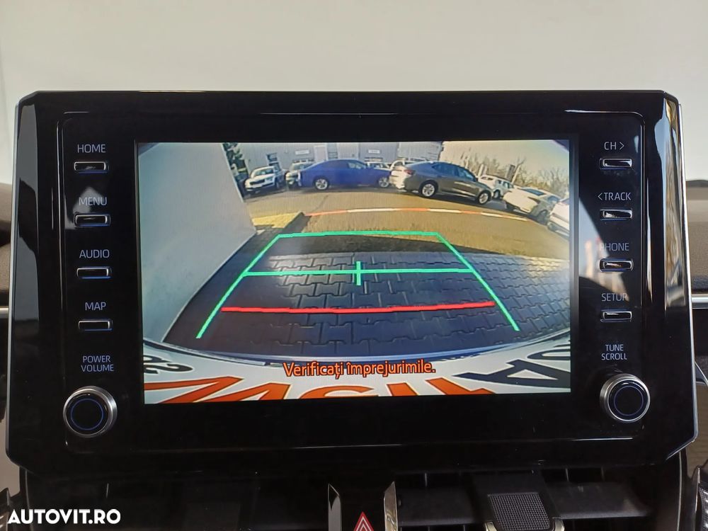 Toyota Corolla 1.8 HSD Dynamic - 18