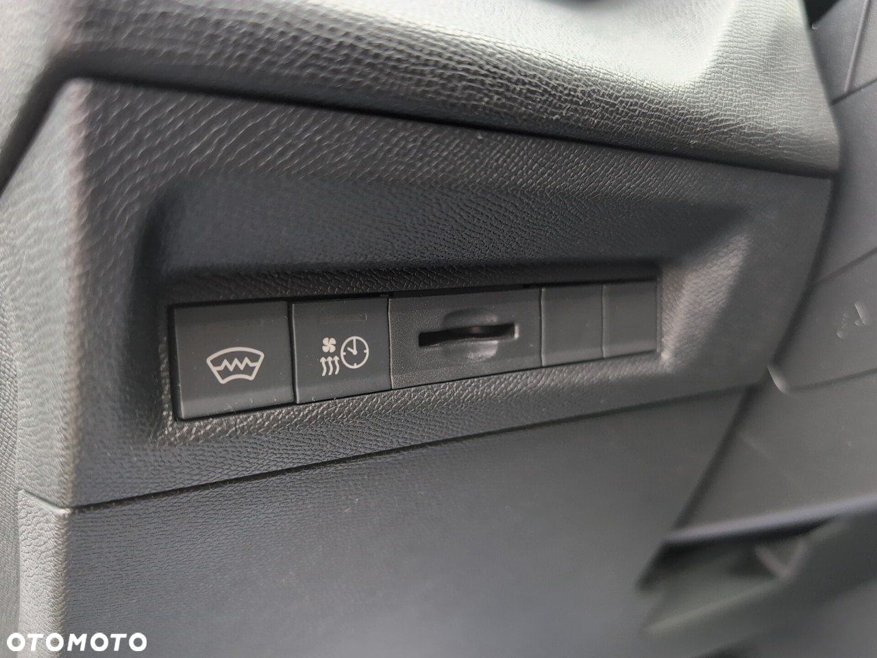 Peugeot 308 - 14