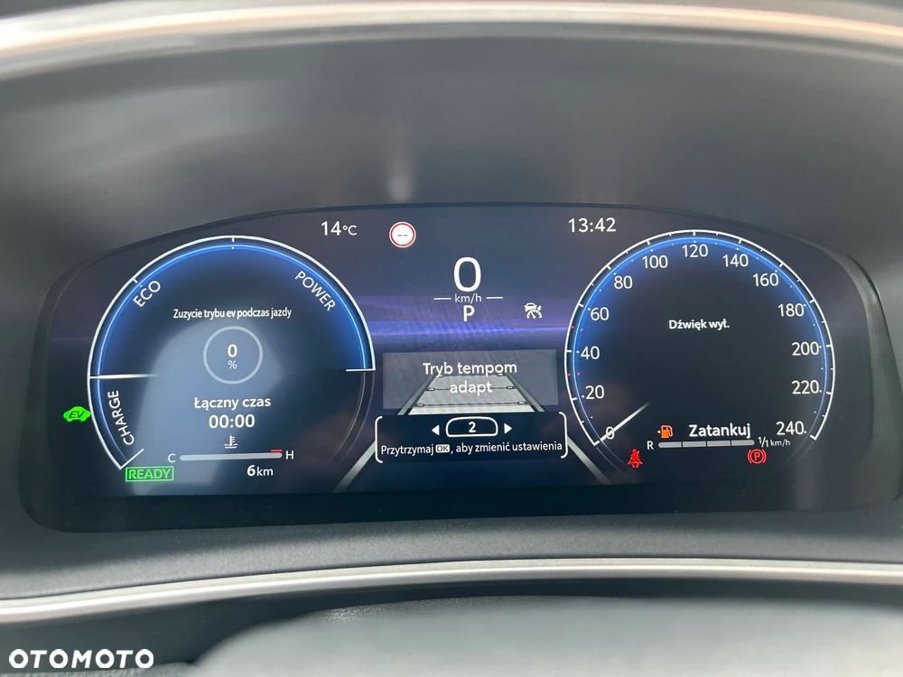 Toyota Corolla 1.8 Hybrid Style - 24