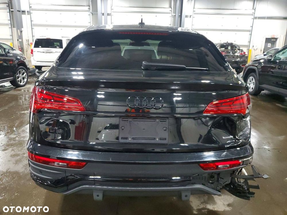 Audi Q5 Sportback - 3