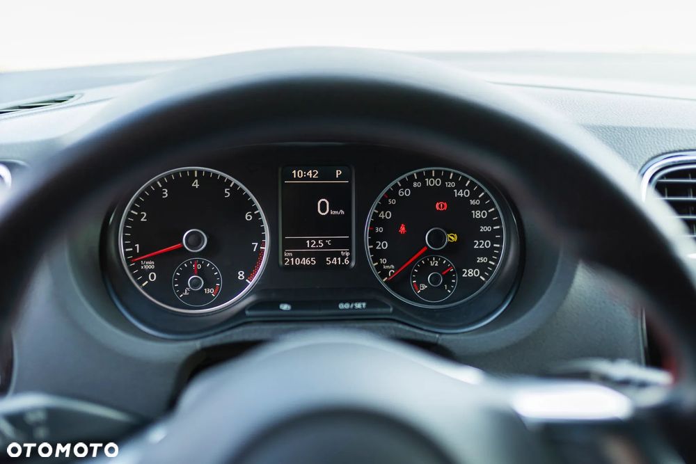 Volkswagen Polo - 15
