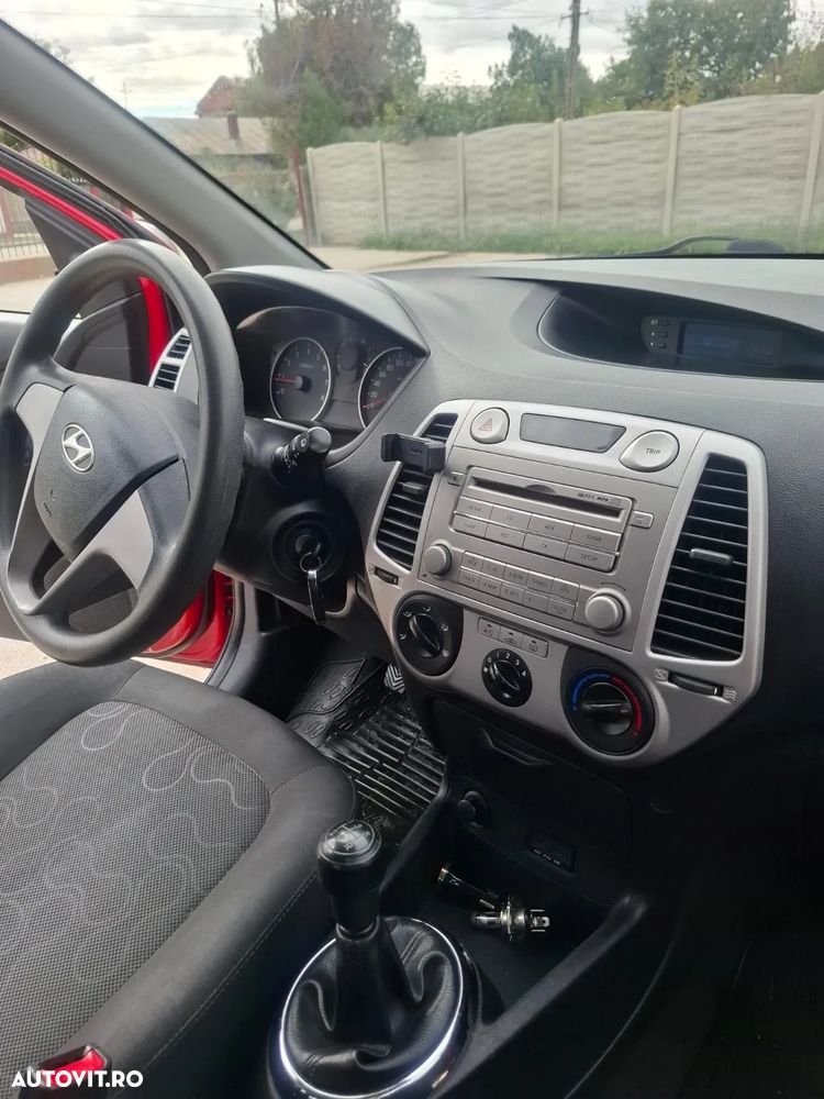 Hyundai i20 - 12