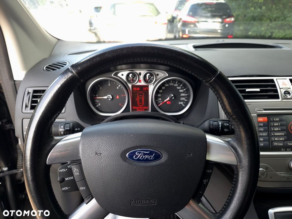 Ford Kuga 2.0 TDCi Titanium - 18
