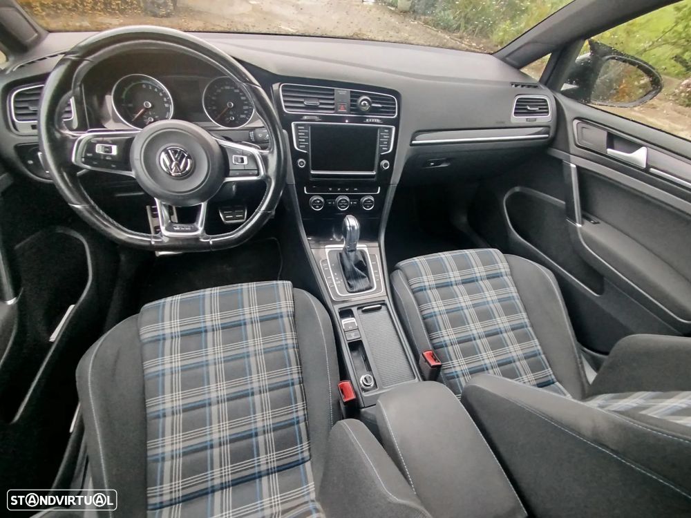 VW Golf 1.4 GTE Plug-in - 8