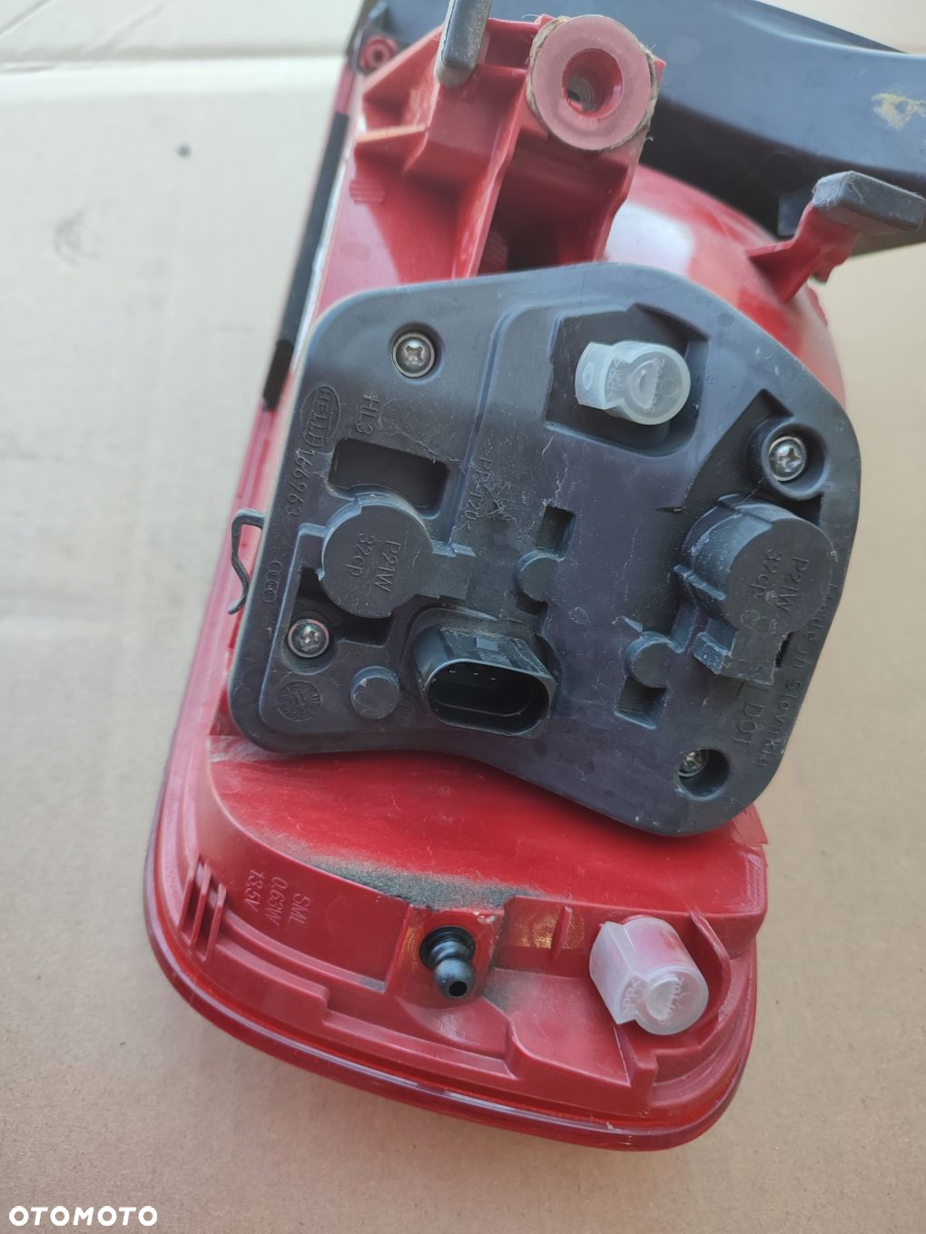 Lampa prawy tył w błotnik AUDI A4 B8 EUROPA SEDAN - 8