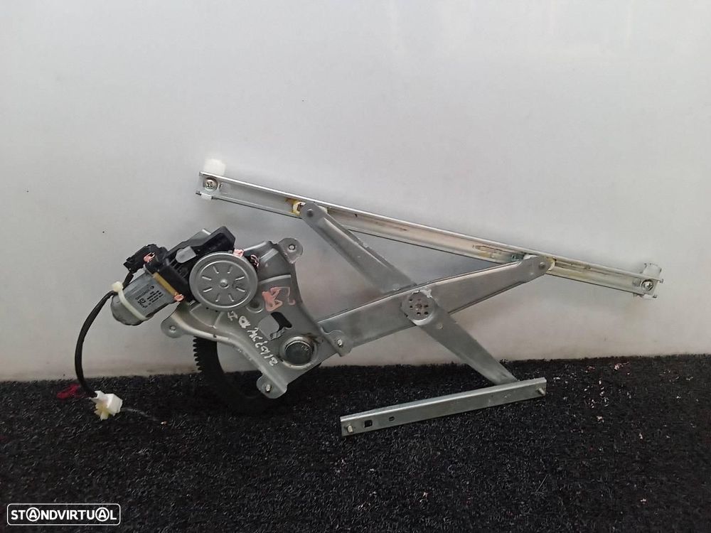 ELEVADOR FRENTE ESQUERDO CHEVROLET AVEO HATCHBACK - 1