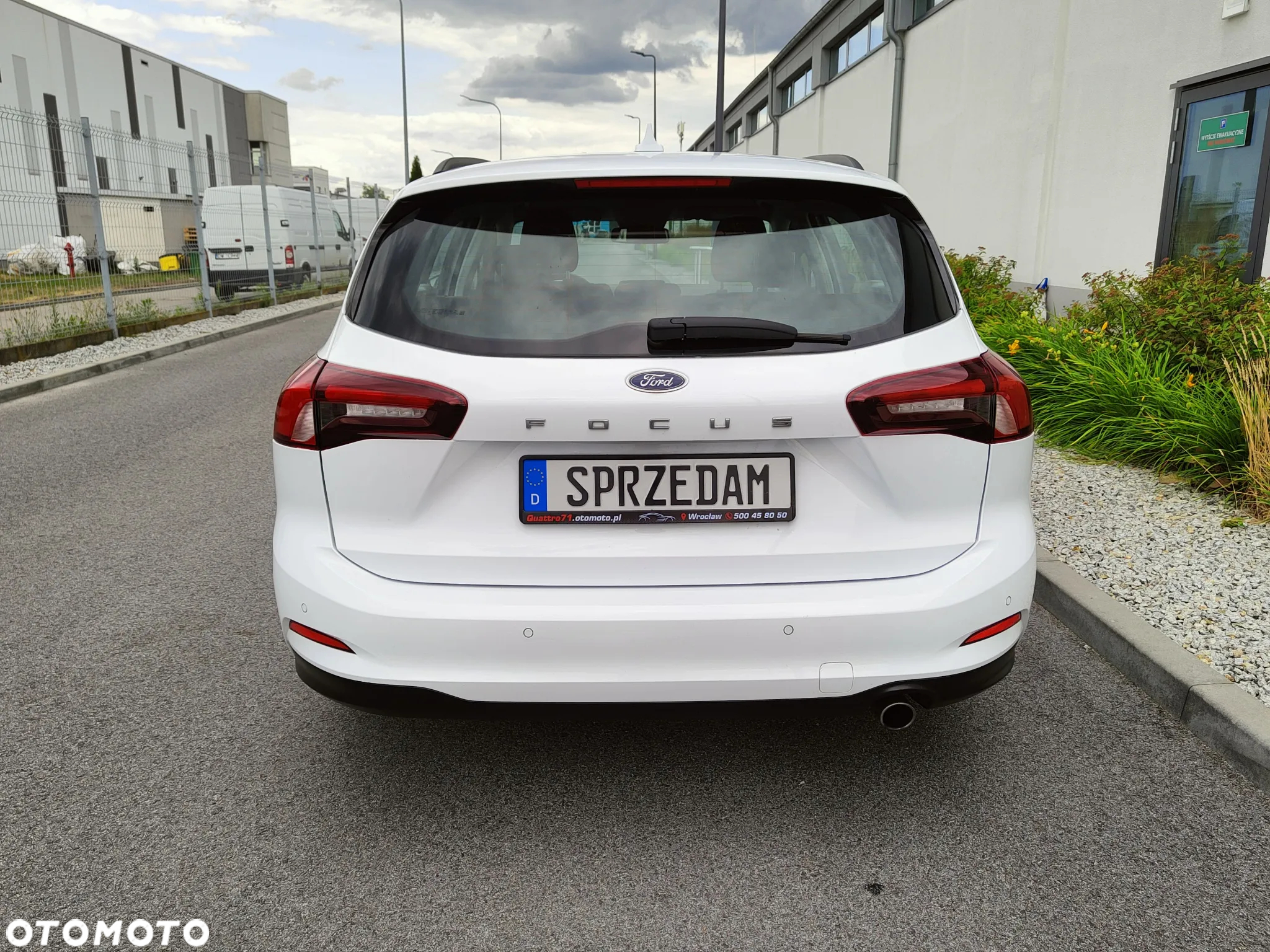 Ford Focus Turnier 1.5 EcoBlue Start-Stopp-System TITANIUM - 5