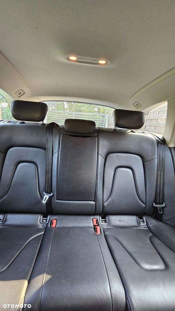Audi A4 Avant 2.0 TDI Multitronic - 15