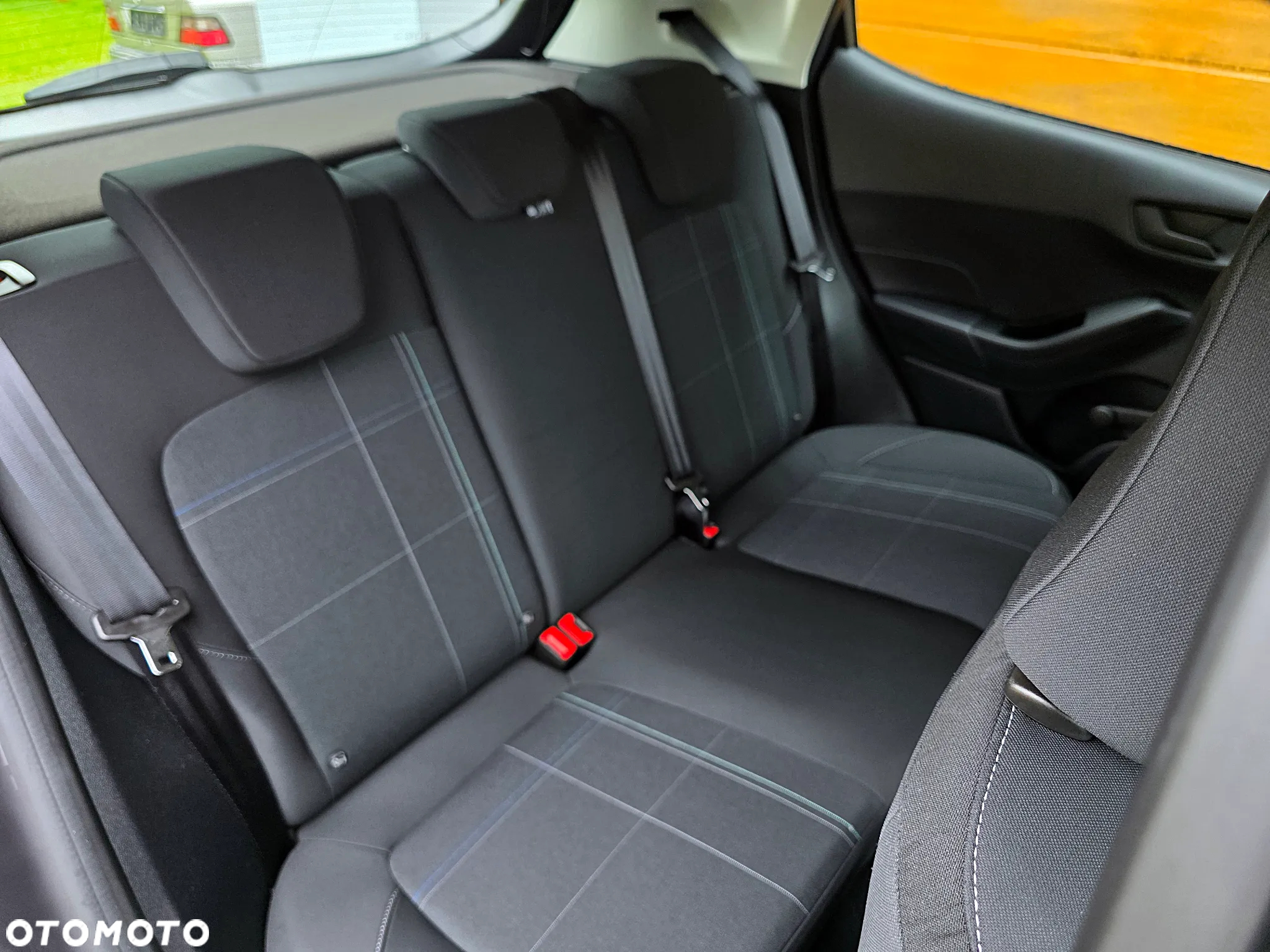 Ford Fiesta 1.1 S&S COOL&CONNECT - 9