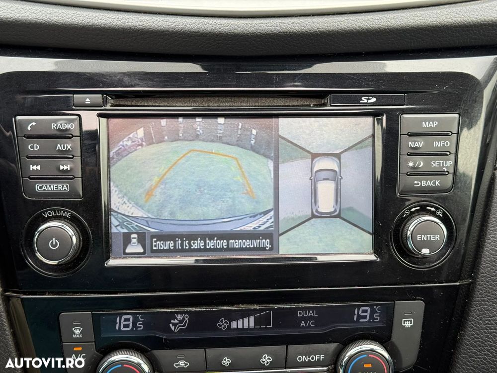 Nissan X-Trail 1.6 dCi N-Connecta - 14