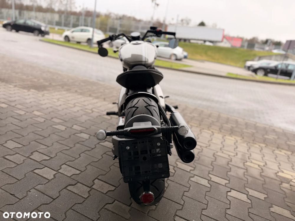 Benda Napoleon 500 - 4