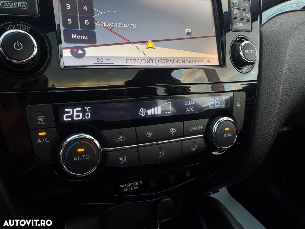 Nissan Qashqai 1.5 DCI N-Connecta - 15