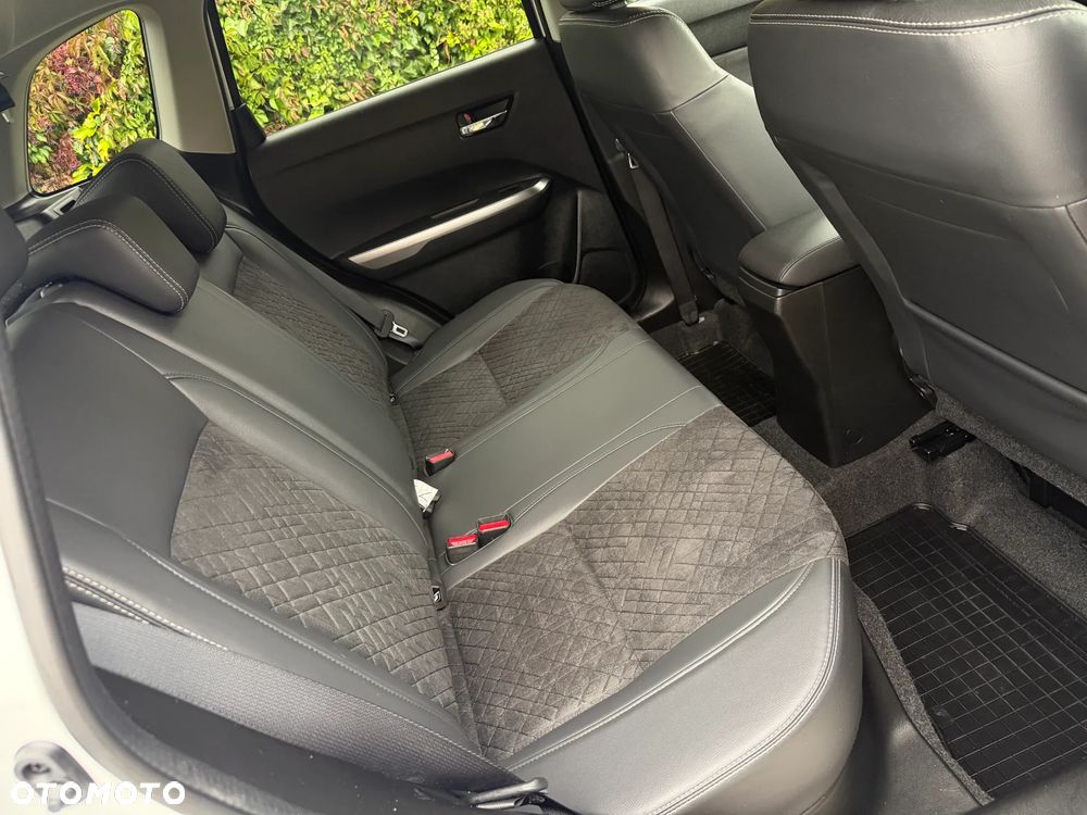 Suzuki Vitara 1.4 Boosterjet SHVS Elegance 2WD - 33