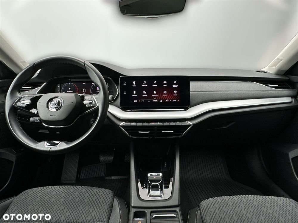 Skoda Octavia 2.0 TDI 4x4 Style DSG - 8