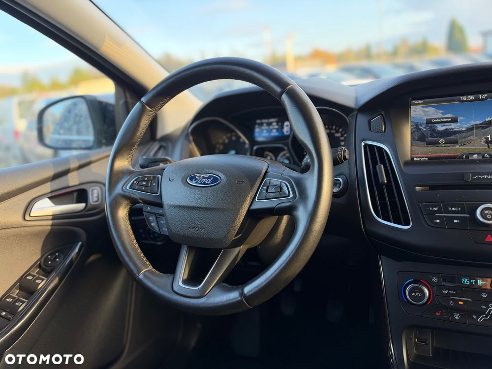 Ford Focus 1.0 EcoBoost Titanium ASS - 24