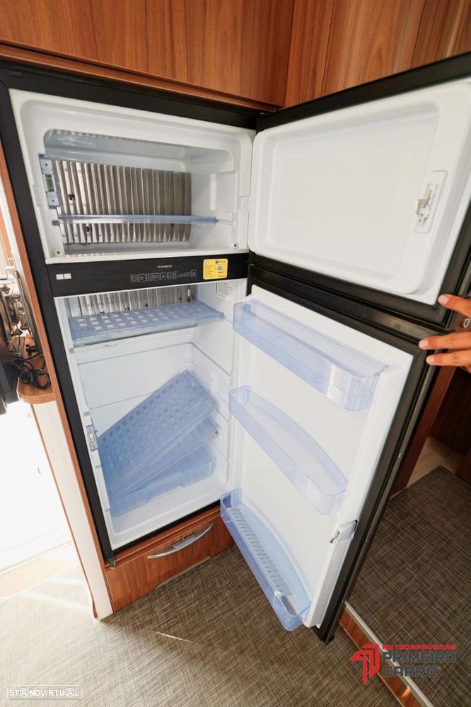 Pilote Galaxy G740 cama central e basculante - 33