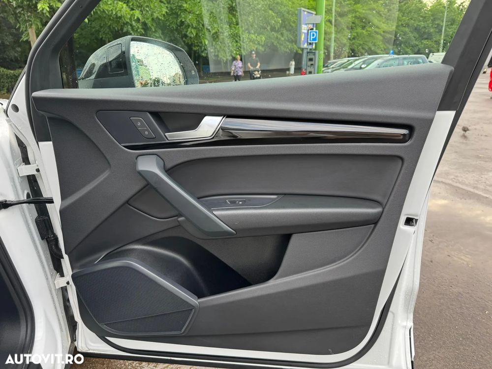 Audi Q5 40 TFSI quattro S tronic MHEV - 11