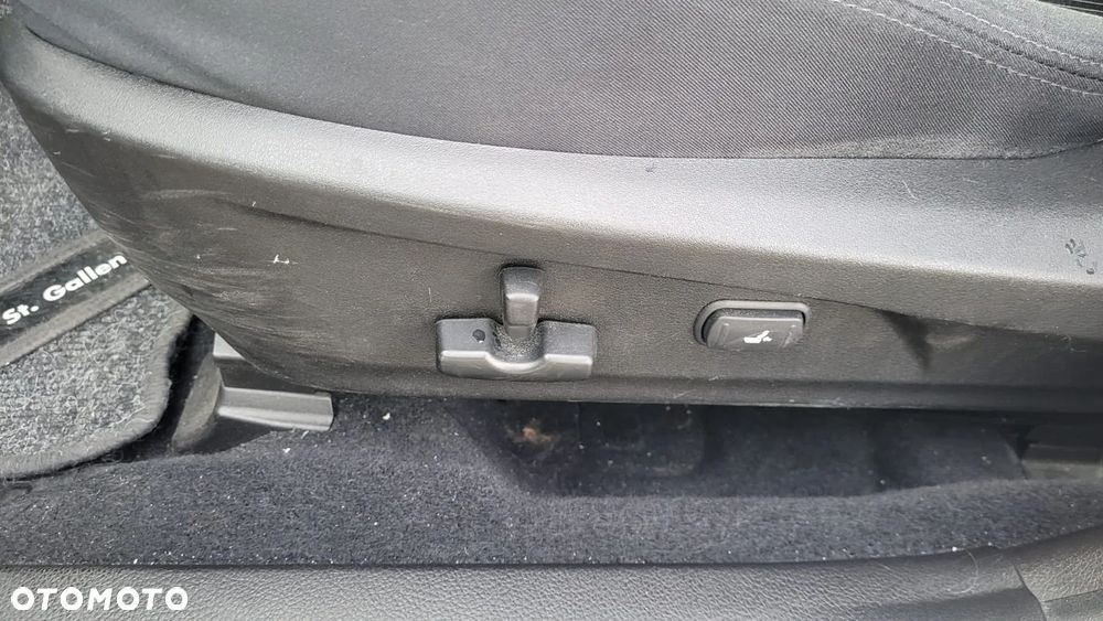 Subaru Legacy 2.0 D Sport Navi - 18