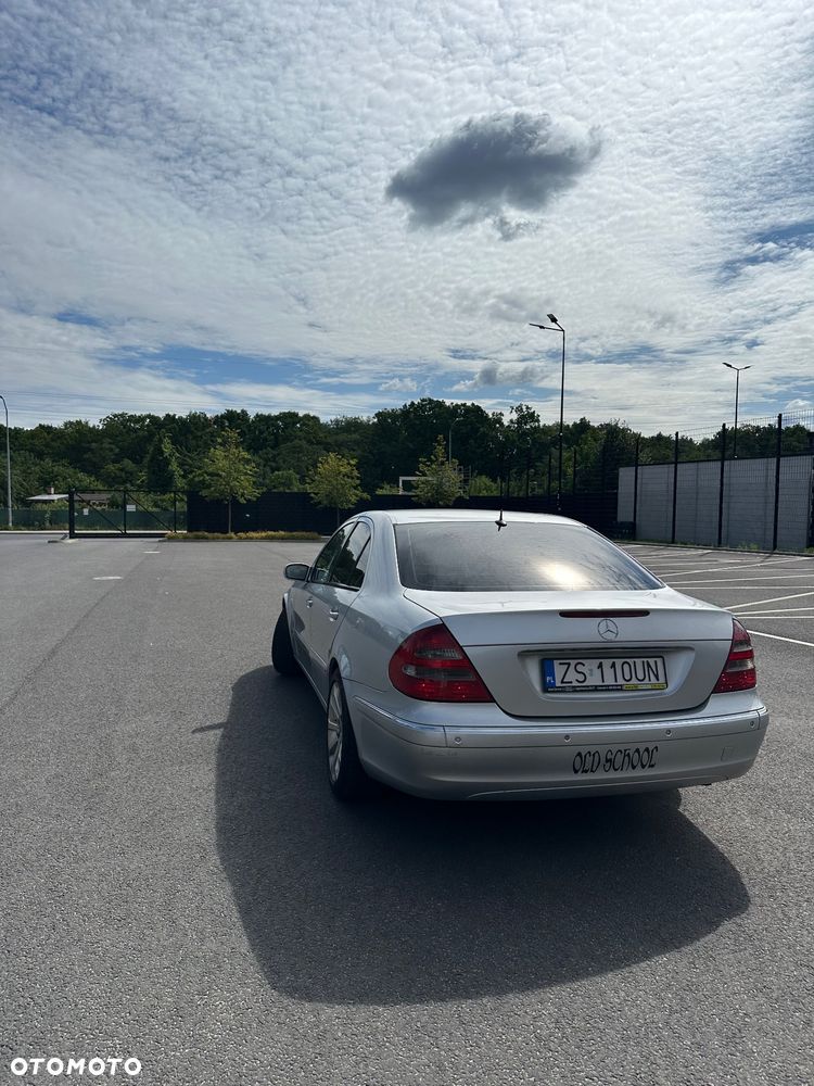 Mercedes-Benz Klasa E - 4