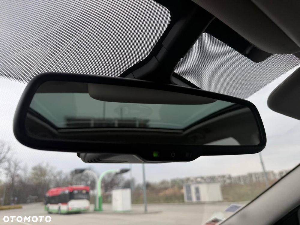 Nissan Qashqai 1.6 DCi Tekna Xtronic - 27