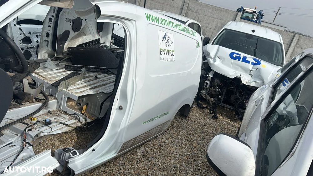 ARIPA STANGA SPATE DACIA DUKKER - 3