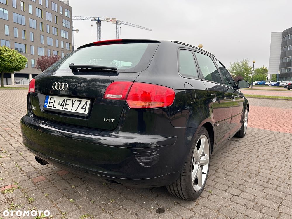 Audi A3 Sportback 1.4 TFSI Ambition - 19