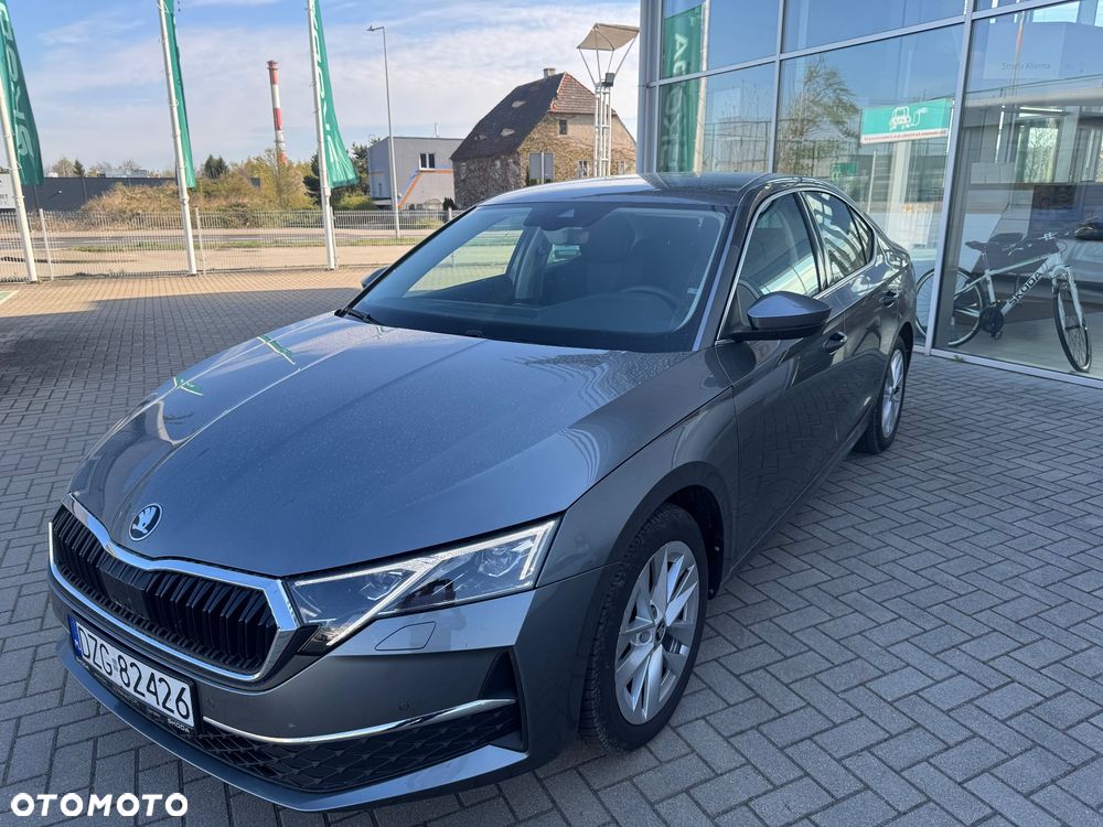 Skoda Octavia 1.5 TSI Edition 130 Selection - 1